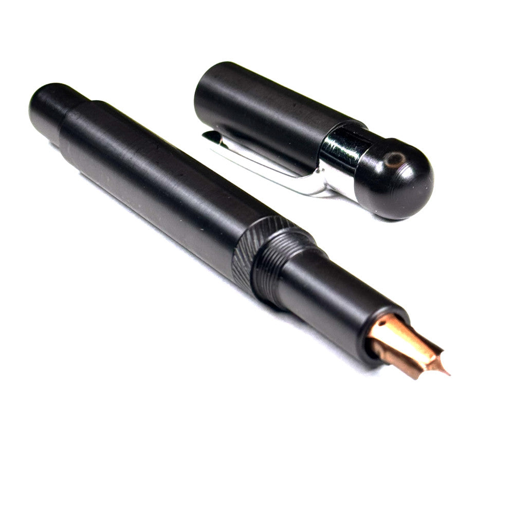 Brause Bandzug Classic Fountain Fountain Pen with cap and overfeed