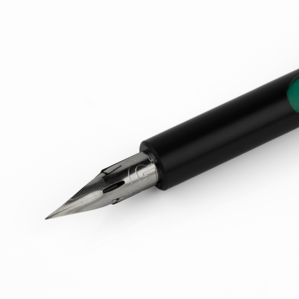 Manga G Tachikawa Klassischer Pumpstift
